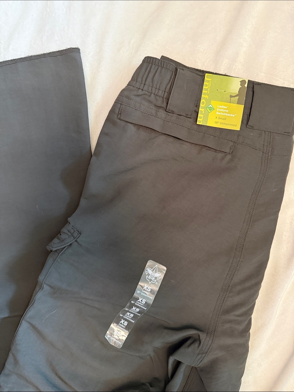 NWT Venturing Scout Women Switchback Pants Size XS